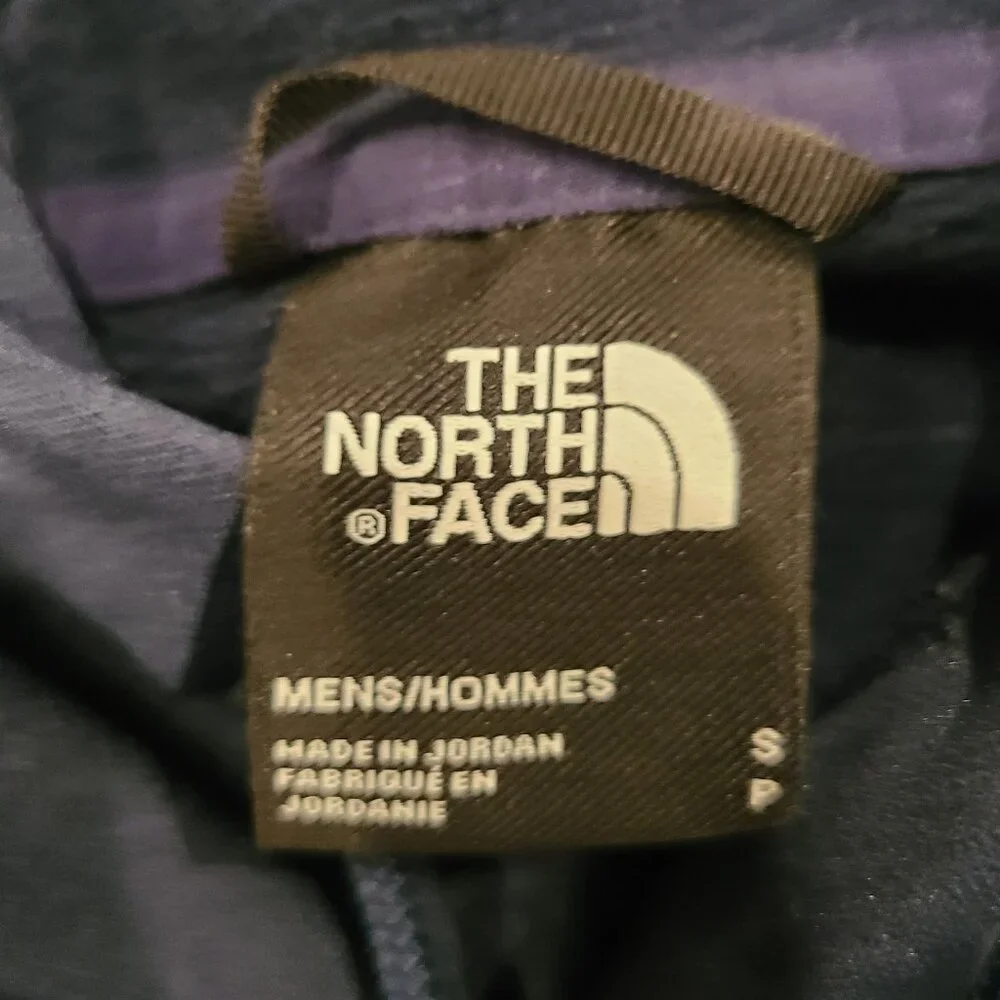 Navy hoodie the north face